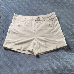 Dress Barn Cream Cargo Shorts with Rolled Hem